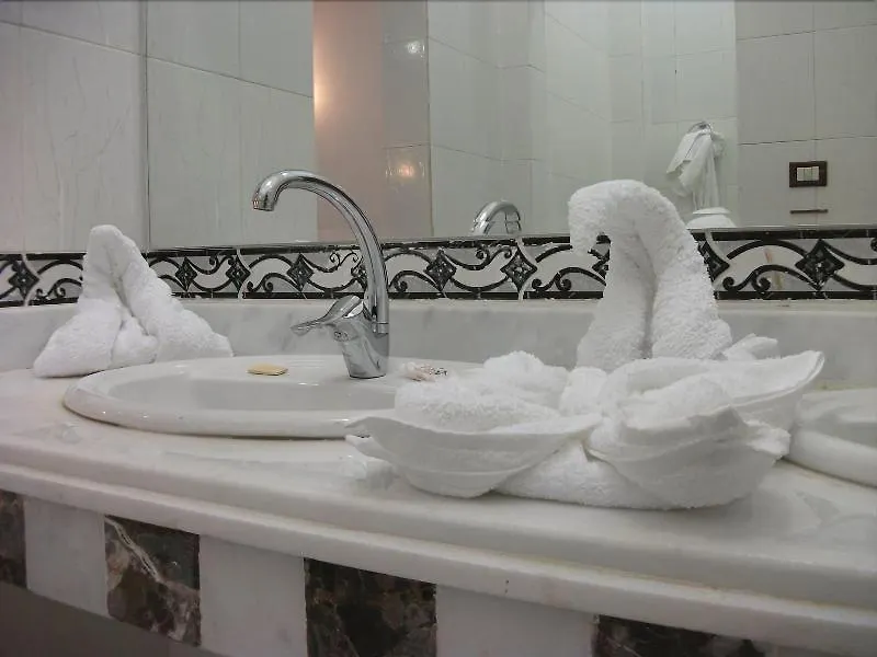 Al Hambra Hotel Louxor 2*,  Égypte