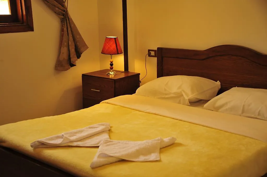 Al Hambra Hotel Luksor 2*,  Mısır