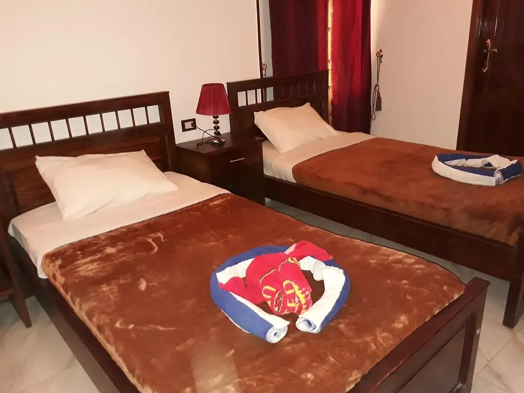Al Hambra Hotel Luksor 2*,