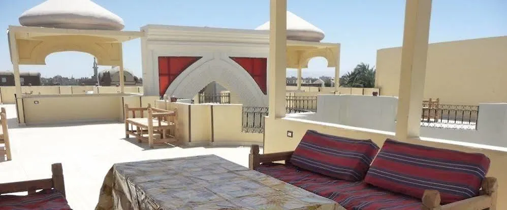 Al Hambra Hotel Luksor 2*,